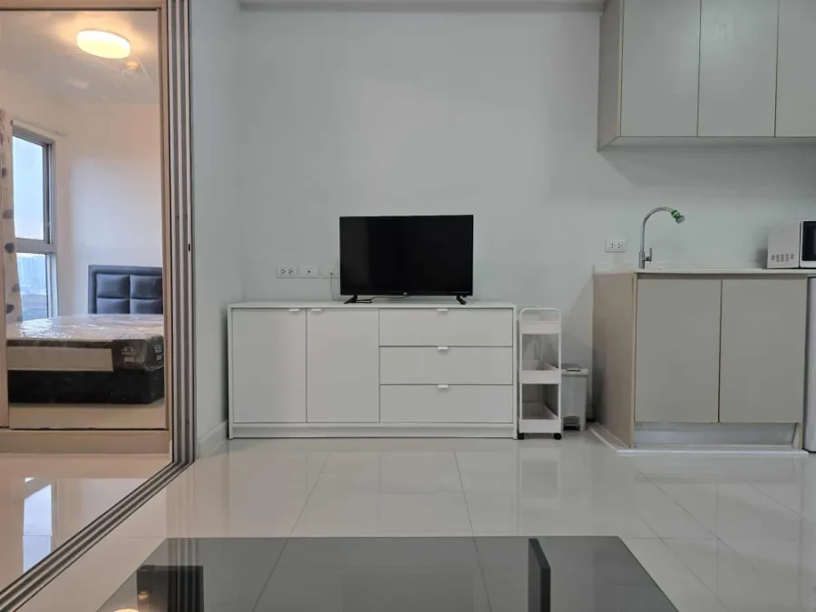 For rent: A Space Me Bangna, 1 bedroom, 1 bathroom, fully furnished, including washing machine. Don't miss out!