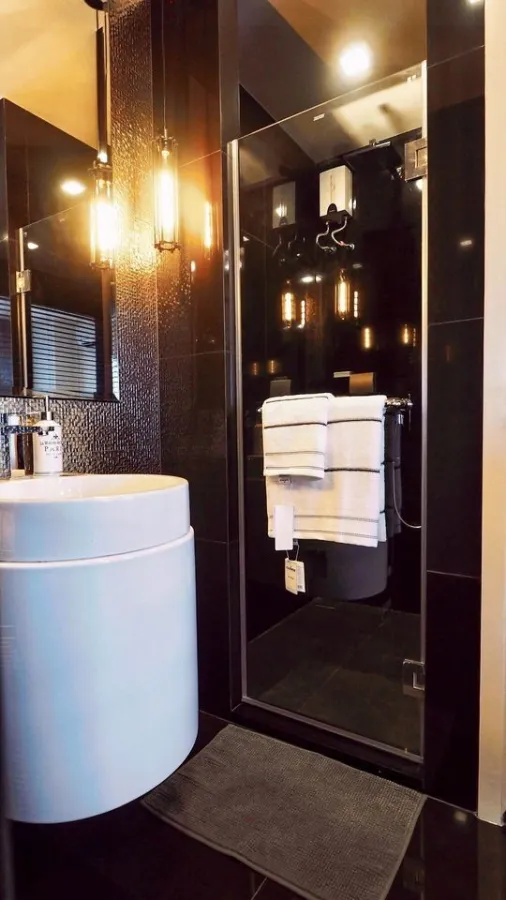 Condo for sale, rent, Rhythm Sukhumvit 36-38, high floor, beautiful view, fully furnished and fully furnished.