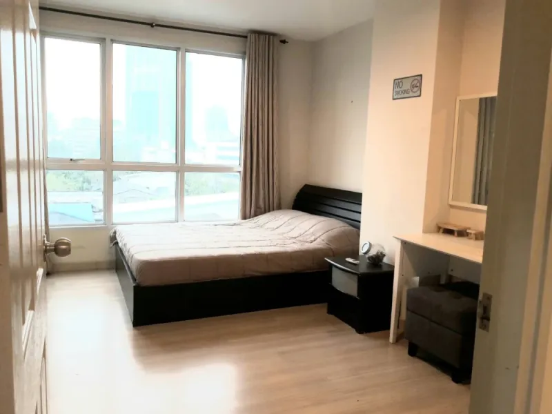 ให้เช่า คอนโด ไลฟ์ แอท สาทร 10 ห้องเลขที่ 48/29 เฟอร์และเครื่องใช้ไฟฟ้าครบ รีบจองเลย อย่ารอช้า!!