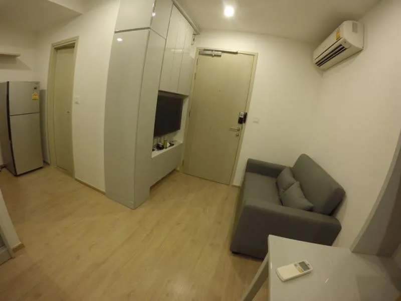 For rent, Ideo Q Chula-Samyan, beautiful room, white tone, 34th floor, super good view, good price, book now.