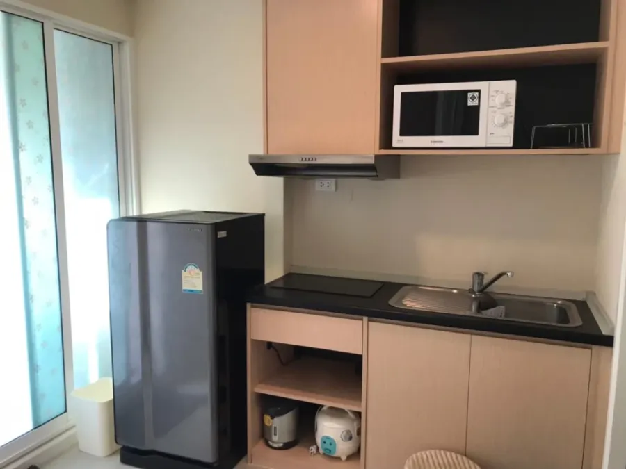 JW Condo @ Don Mueang for rent, Building F, 7th floor. Fully furnished, ready to move in.