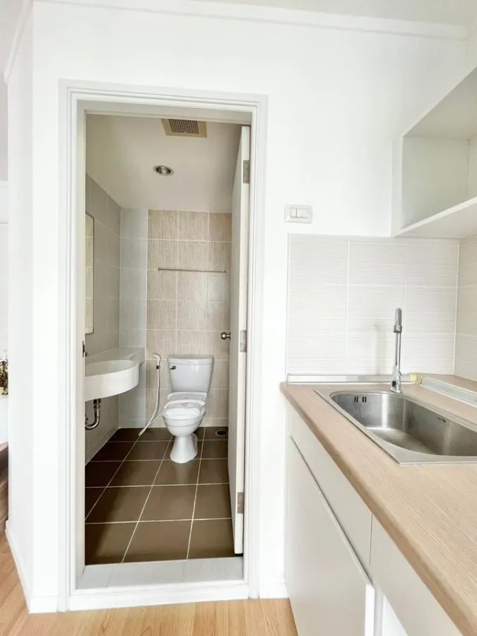 Condo for sale, Lumpini Mega City Bangna, decorated in white tones, minimalist style, very good price, hurry and own it now.