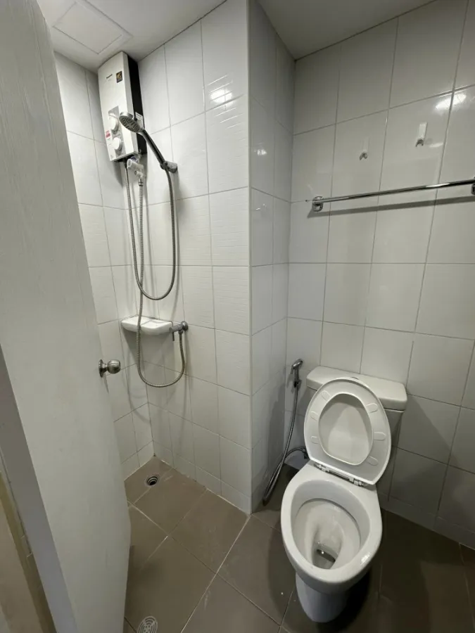Condo for rent, Lumpini Nawamin Sri Burapha, separate glass partitioned room. Decorated beautifully and livable You can't miss it.
