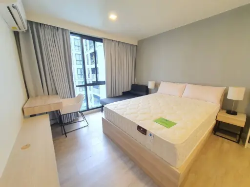 For rent: Maestro 03 Ratchada-Rama 9, large 2-bedroom, 2-bathroom unit, fully furnished, very comfortable to live in.