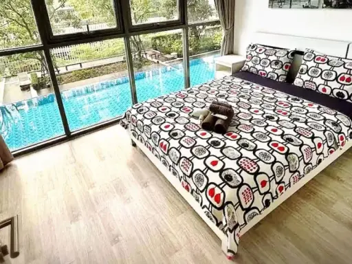 For rent!! Condo Ideo Mobi Sukhumvit 5th floor, Building B, Pool Front view, fully furnished, ready to move in, hurry up and book now!!