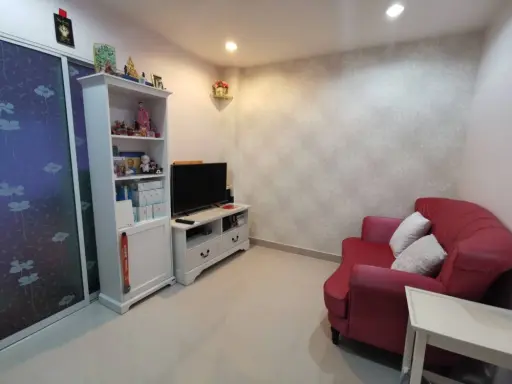 เดอะคริสตัลคอนโด ซ.เรวดี 2