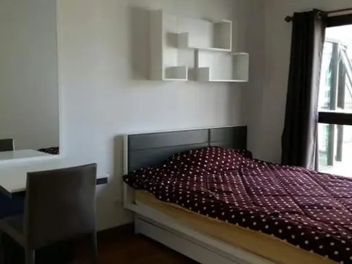 Sale/Rent Summer Gardent Condo, 1 bedroom, 1 bathroom, Built-in furniture, pool view, book now.