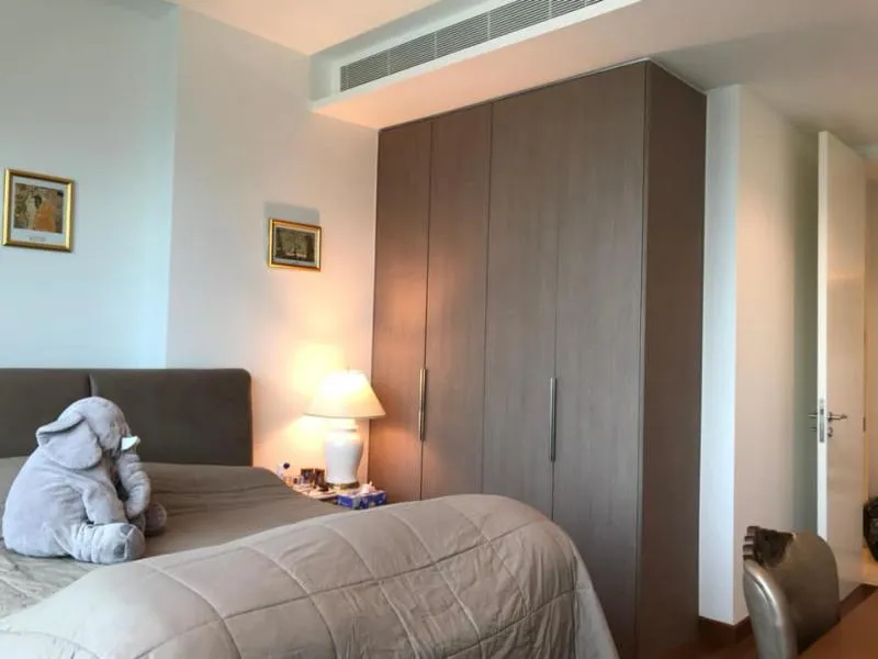 ขาย!! คอนโด 185 ราชดำริ .(Simplex Room) 2 ห้องนอน 2 ห้องน้ำ ชั้นสูง วิวสวย ห้ามพลาด!!