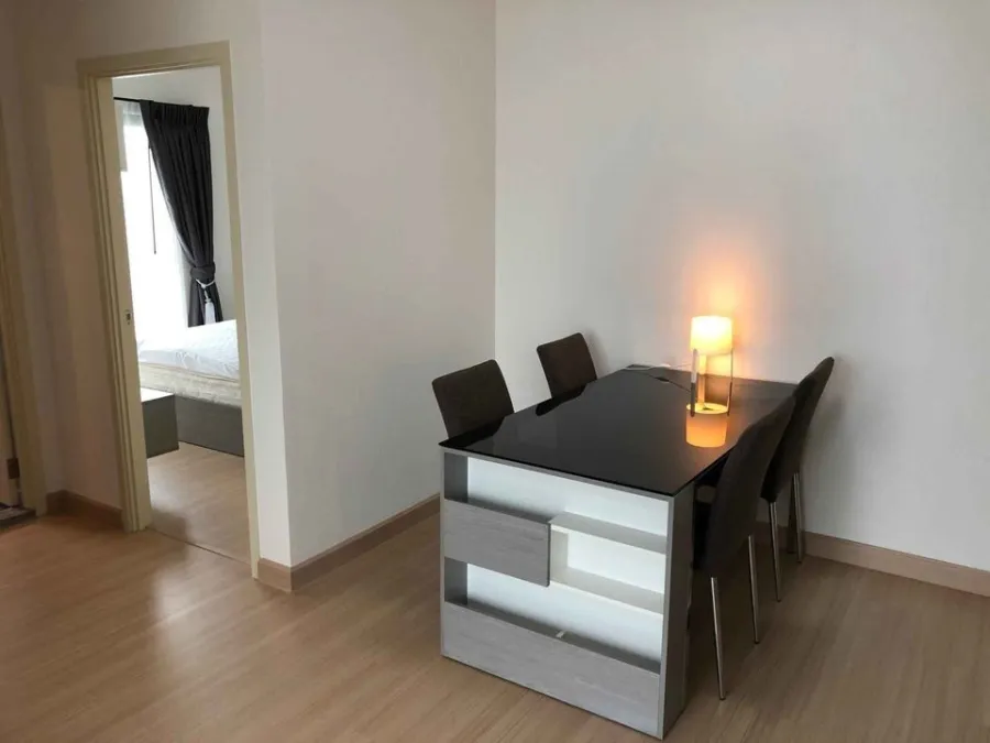 For rent, Supalai Loft, Talat Phlu Station, 2 bedrooms, quiet, garden view, fully furnished, booked and not disappointed.
