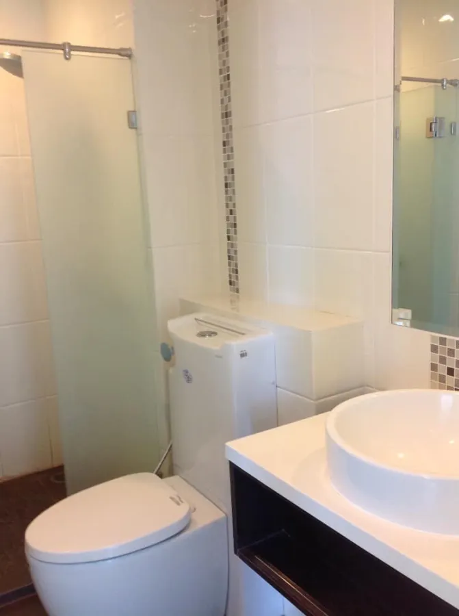 Condo for rent, Wish @ Samyan, fully furnished and electrical appliances. Just come and move in.