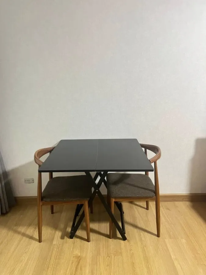 Studio apartment for rent at Supalai Park Srinakarin. Fully furnished with appliances. Just bring your bags and move in!