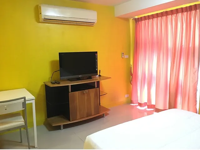 Condo for rent, Prima Srinakarin, size 30 sq.m., 5th floor, convenient transportation, near the mall, move now, do not hesitate.