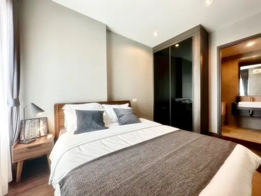 For rent!! Condo C Ekkamai, 23rd floor, fully furnished, very beautiful room, ready to move in, don't miss it!!