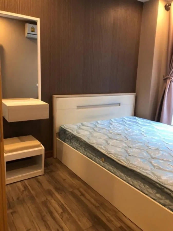 ให้เช่า!! ดิออสก้า เพชรเกษม 58 เดินทางสะดวก ห้องสวยเฟอร์นิเจอร์ครบ อย่ารอช้า !!
