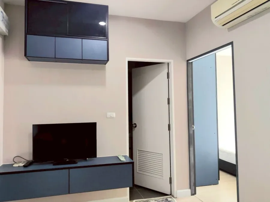 Condo for rent, Metro Sky Prachachuen, 22nd floor, pool view, beautiful room, ready to move in, just drag your bag.