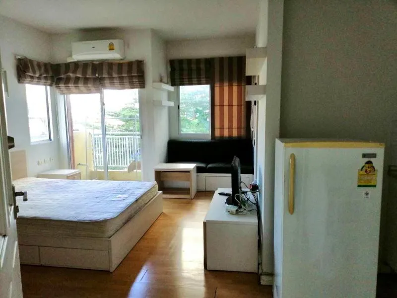 ให้เช่า My Condo สาทร-ตากสิน ห้องตกแต่งเรียบง่าย ห้องหัวมุม บรรยากาศดี ลมพัดเย็นสบาย เฟอร์ครบ