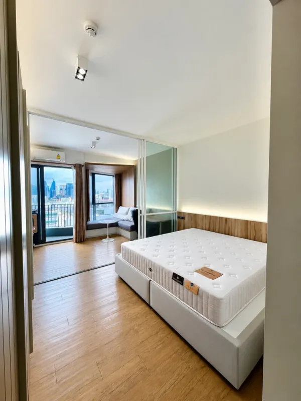 ให้เช่า Triple Y Residence ชั้น 15 ห้องแต่งครบ น่าอยู่ สนใจจองเลย ด่วนๆ