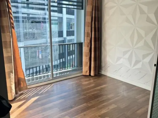 Condo for rent: A Space ME Sukumvit 77, corner room, spacious, balcony with pool view, hurry and reserve before you miss out.