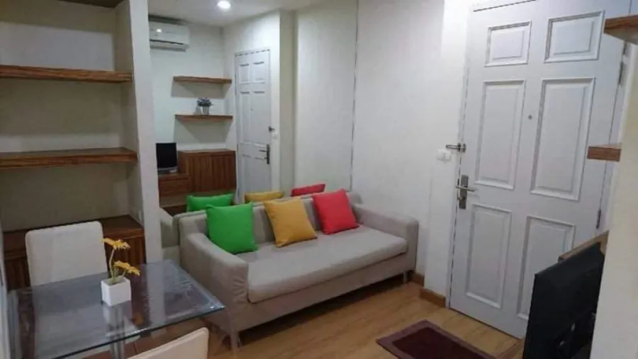 Condo for rent Life @ Ratchada-Sutthisan Full of electrical appliances, good location, near shopping areas, book now!!