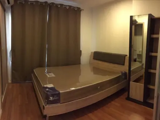 For rent Lumpini Place Borom Ratchachonni–Pinklao 1 bedroom 1 bathroom, fully furnished, at a great price, don't miss it.