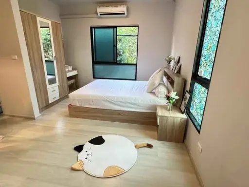 UNIO Ramkhamhaeng - Serithai condo for rent. Nice room, fully furnished, and affordable price. Book now, don't miss out!!!