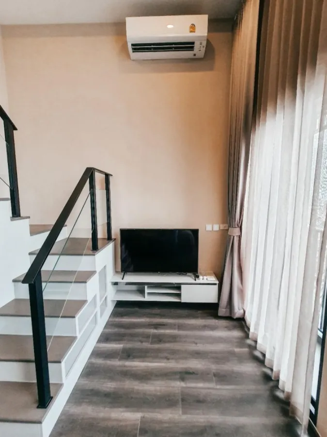 Condo for sale, Knightsbridge Space Ratchayothin, Duo Space room, ceiling 4.2m, high zone, 26th floor, don't hesitate to reserve now.