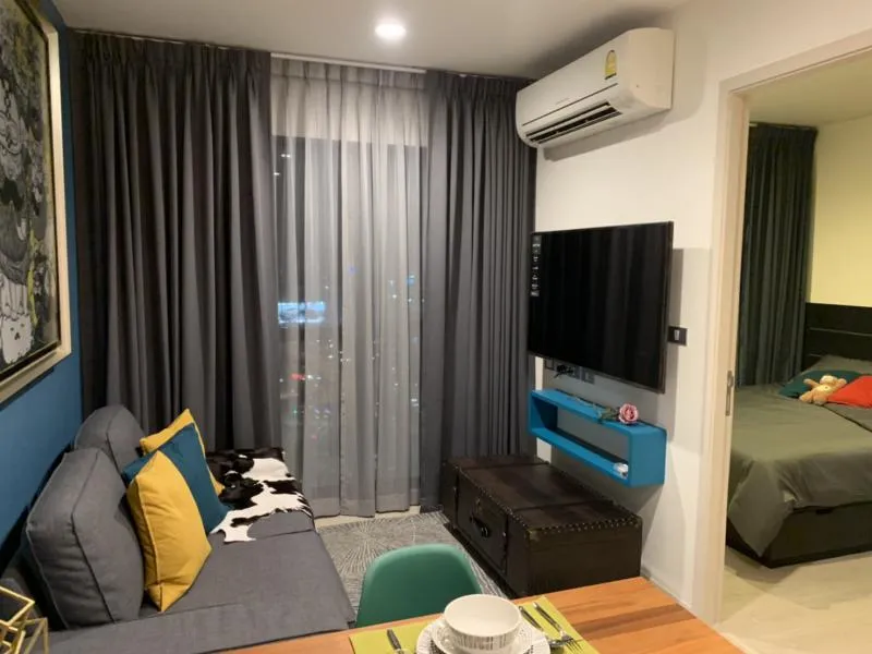 ให้เช่า คอนโด ริทึ่ม อโศก 2 ห้องใหม่เอื่อม ชั้นสูง เฟอร์นิเจอร์คัดสรรมาอย่างดีทั้งห้อง ห้ามพลาด