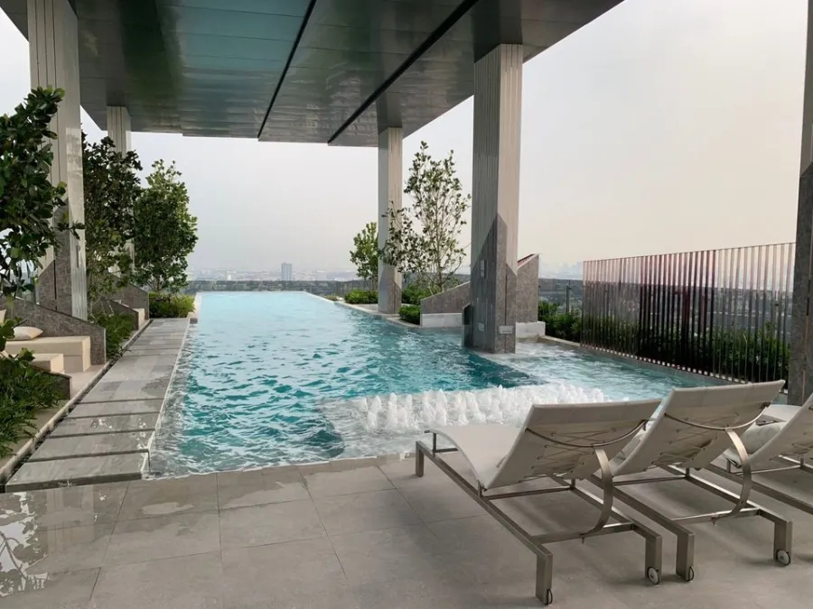 Condo for rent, Modiz Rhyme Ramkhamhaeng, 15th floor, great view, comfortable decorated room. Already feel comfortable. Good price. Book now.