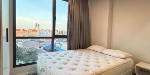 For rent Blue Sukhumvit 105 ห้องน่าอยู่ เฟอร์ เครื่องใช้ไฟฟ้ครบ ลากกระเป๋าเข้าอยู่ได้เลย อย่าพลาด