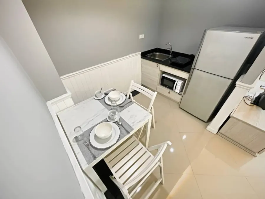 For rent!! Condo Waterford Sukhumvit 50, 4th floor, Building F, fully furnished. Ready to move in, don't miss it!!