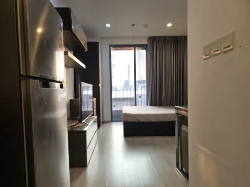 Condo for rent, Ideo Q Chula-Samyan, comes with full amenities. Don't wait.