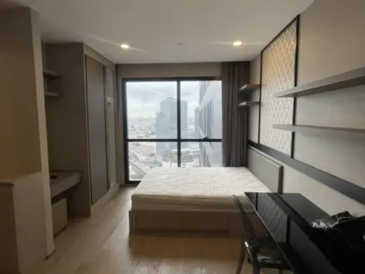 For sale: Ashton Chula - Silom, 1 bedroom, high floor, very beautiful view, can adjust the bed. Book now, it's definitely worth the price.