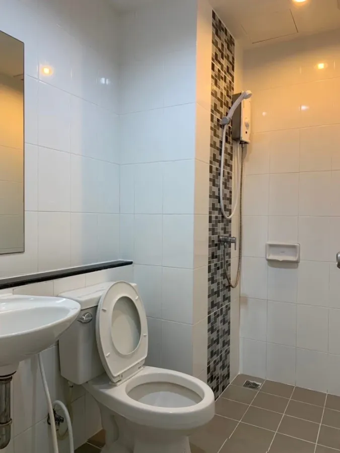 For rent sell UNIO Charan 3, 6th floor, fully furnished, nice to live in, book now, don't miss out.