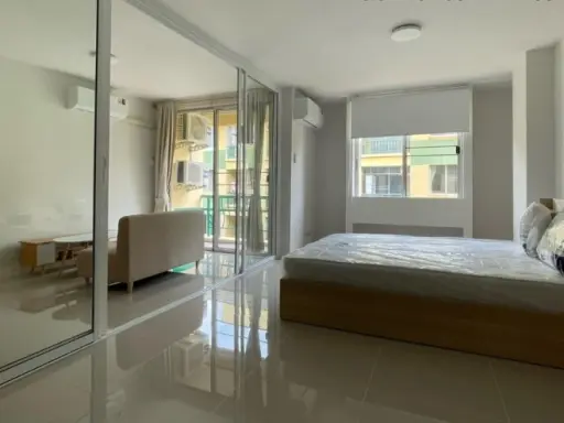For Rent Parkland Bangna, fully furnished, complete with amenities, great value, don't miss out.