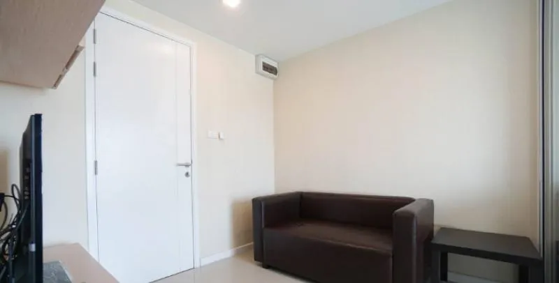 ขาย JW Condo @ Donmuang ตึก D ชั้น 5 26.5ตร.ม. วิวสนามบินดอนเมือง ตกแต่งพร้อมอยู่ได้เลย