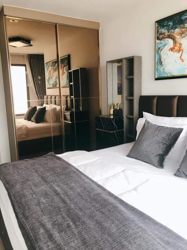 PREMIUM LUXURY That you can feel for only ten thousand. Life Ladprao This room is for you!! Rent it now!!