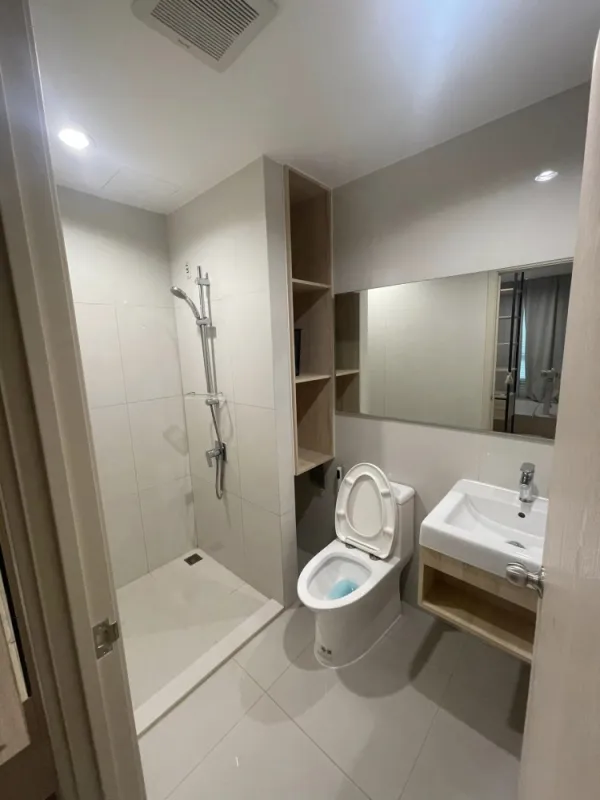 ให้เช่า Nue Noble Srinakarin-Lasalle ชั้น 32 ห้องกั้นเป็นสัดส่วน ตกแต่งเรียบง่าย น่าอยู่มาก ห้ามพลาด