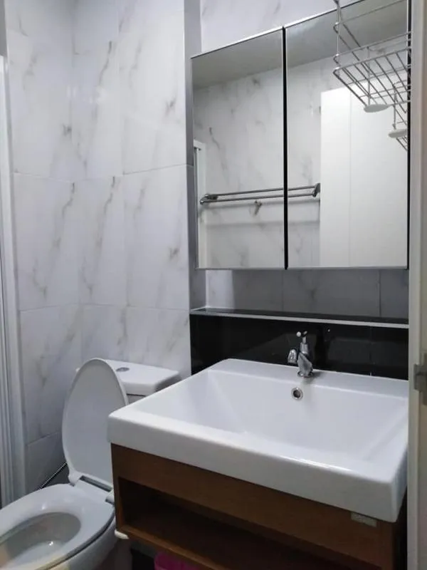 Condo for sale Estabe Phahon Yothin 18 *** very beautiful room ready to move in Luxurious decoration, just 2.9 million baht.