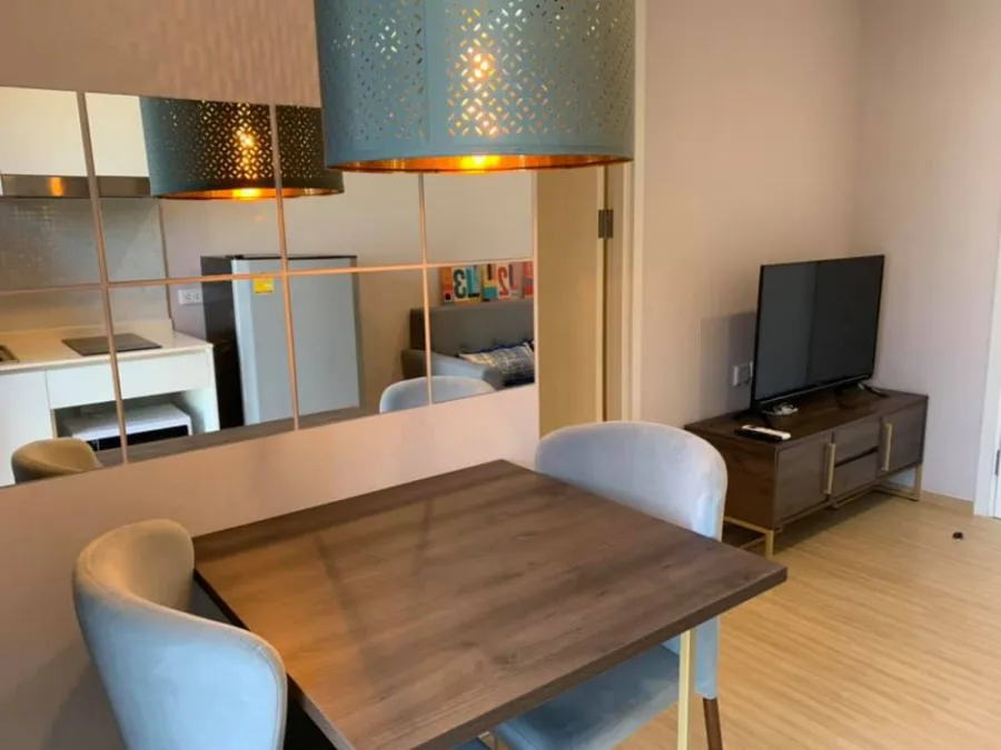 Sell ​​/ rent Plum Condo Pinklao Station, fully furnished. complete electrical appliances If you miss it, you will regret it!!