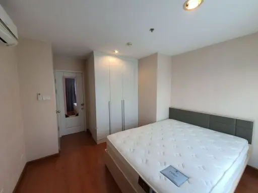 Condo for rent Belle Grand Rama 9 Nice decorated room Comes with full facilities Tell me don't miss it