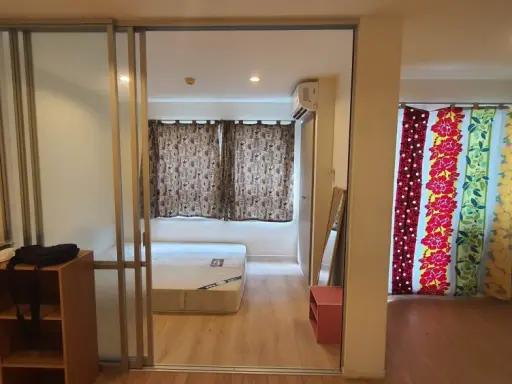 For sale Lumpini Ville On Nut-Phatthanakan. simple room decoration divided into proportions Complete set of furniture. Book now.