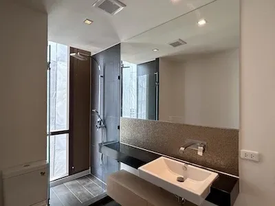 🔥 ราคาดีที่สุด! ขาย/เช่า The Lofts เอกมัย ห้องสวยวิวโล่ง ทิศเหนือไม่ร้อน ใกล้ Gateway และโรงพยาบาลสุขุมวิท
