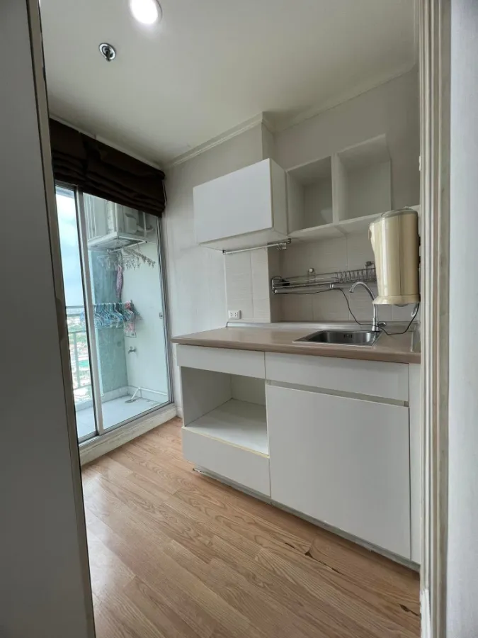 Sell / rent Condo Lumpini Ville Chaengwatthana- Pakkret, nice room, 30th floor, good view. I can tell you that you have to reserve.