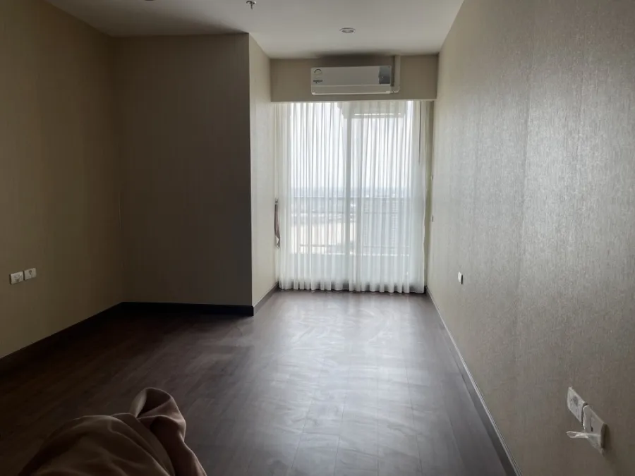 ขายคอนโด Supalai Prima Riva ห้องเปล่า ชั้น 33 ชั้นสูงวิวสวย ได้ทั้งวิวแม่น้ำและวิวเมือง รีบมาจอง