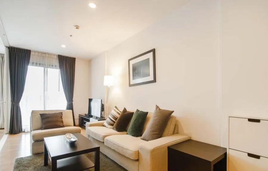 Condo for sale/rent, The Vertical Ari, fully furnished, book now !!