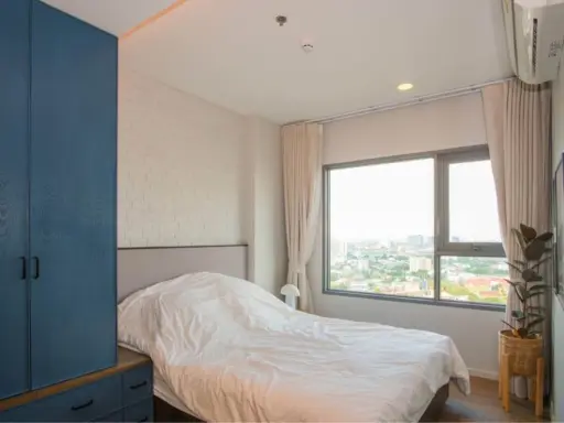 Condo for sale Aspire Sathorn-Ratchapruek, high floor, east side, open view, beautiful built-in, very nice room, urgently