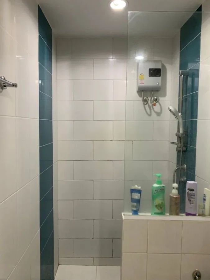 Sell Silk Place Phaholyothin-Laksi, 9th floor, room never rented. New condition, ready to decorate, book now.