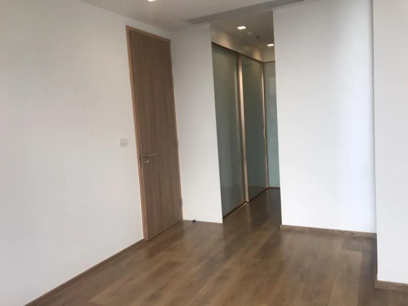 ขายด่วน!! คอนโด โน เบิล บี สุขุมวิท 33 ชั้น 10 ห้องมุม ใกล้รถไฟฟ้า พร้อมอยู่ ราคาดี ต้องรีบแล้ว!!