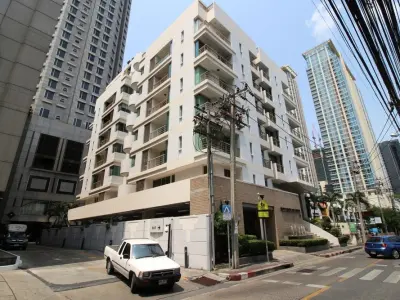Noble House Ruamrudee