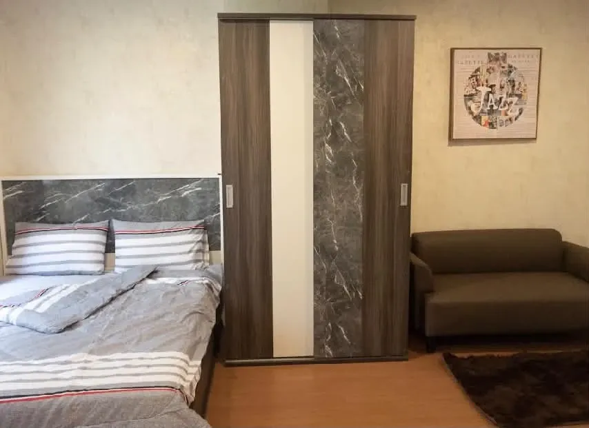 For rent: Lumpini Township Rangsit Klong 1, fully furnished apartment, very livable. Book now! (Urgent!)
